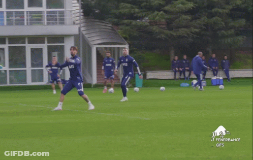 Soccer Players With Score 3 Gol + 2 GIF