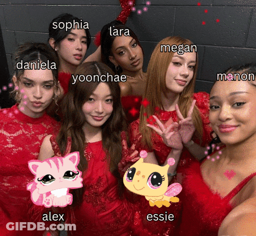 Sophia Lara Megan Daniela Yoonchae Alex Essie Posing GIF