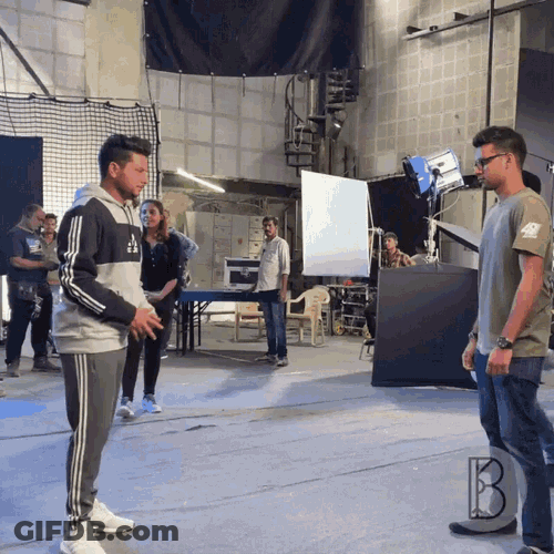 Spin Magician Pantastic GIF