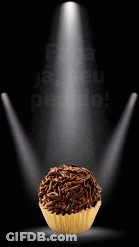 Spotlight On Chocolate Cupcake Saying Faca Ja Seu Pedido GIF