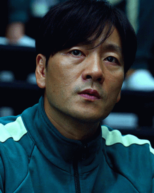 Squid Game Cho Sang-Woo GIF