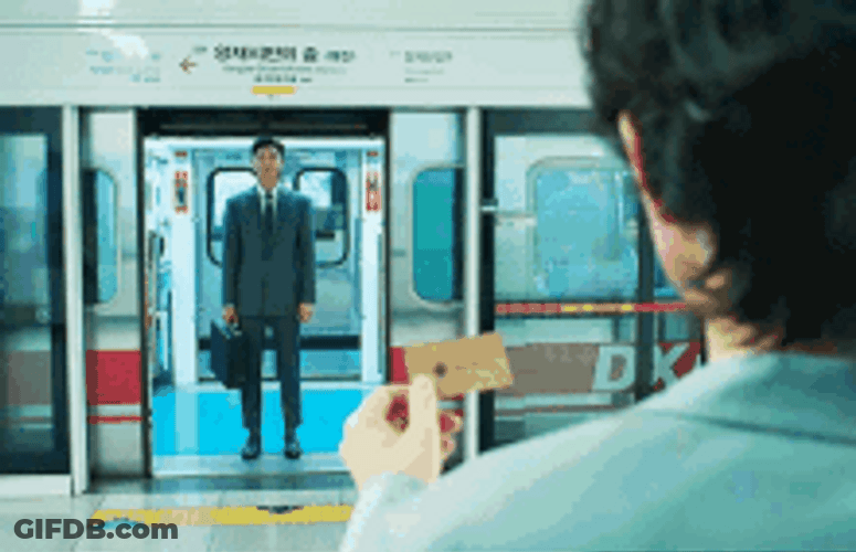 Squid Game Gong Yoo Fighting GIF