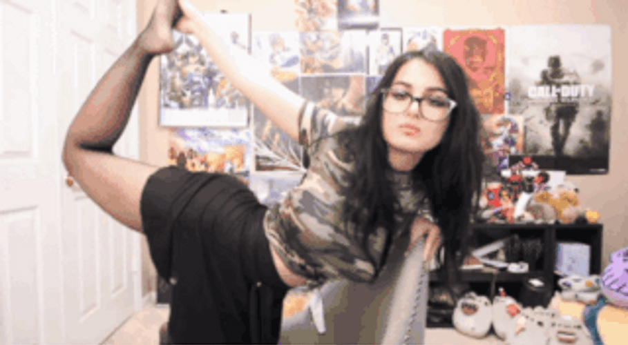Sssniperwolf Leg Stretching GIF