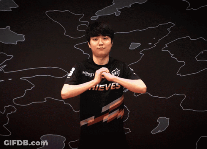Ssumday Cracking Knuckles GIF