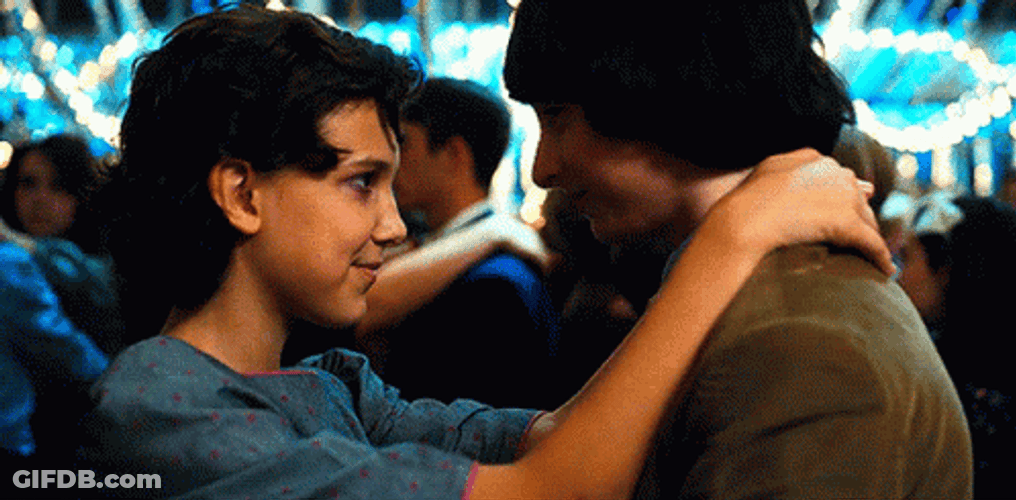 Stranger Things Mike Wheeler And Eleven GIF