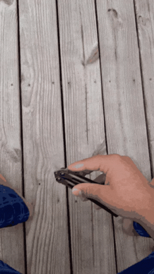 Stunning Butterfly Knife Technique GIF