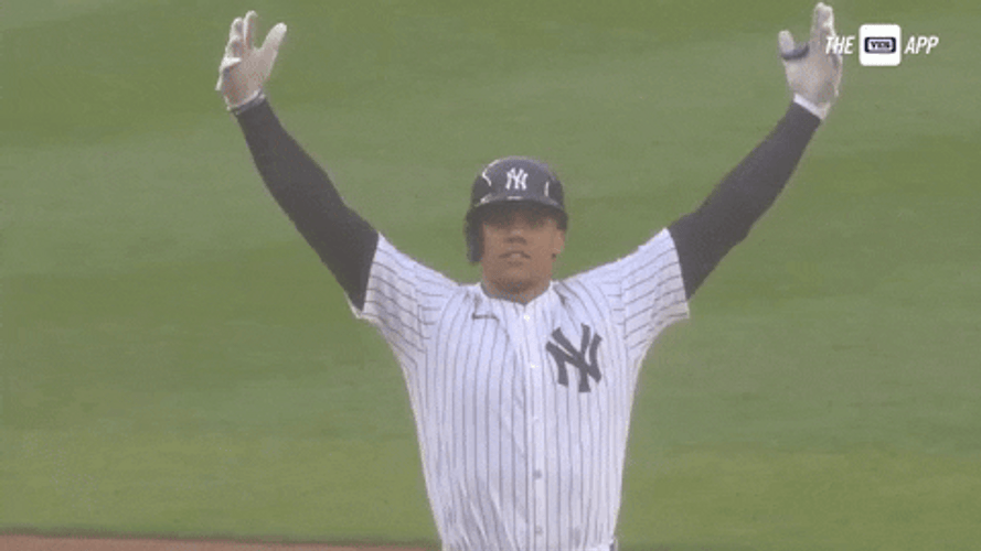 Subway Series Juan Soto Chest Pump GIF