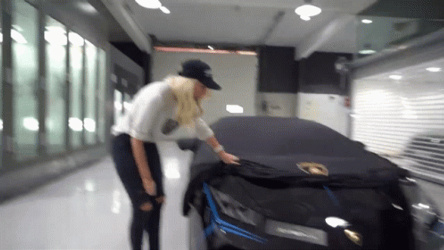 Super Car Blondie Wow Crazy Reaction GIF