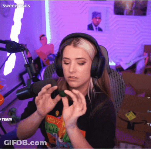 Sweeettails Sweettails GIF