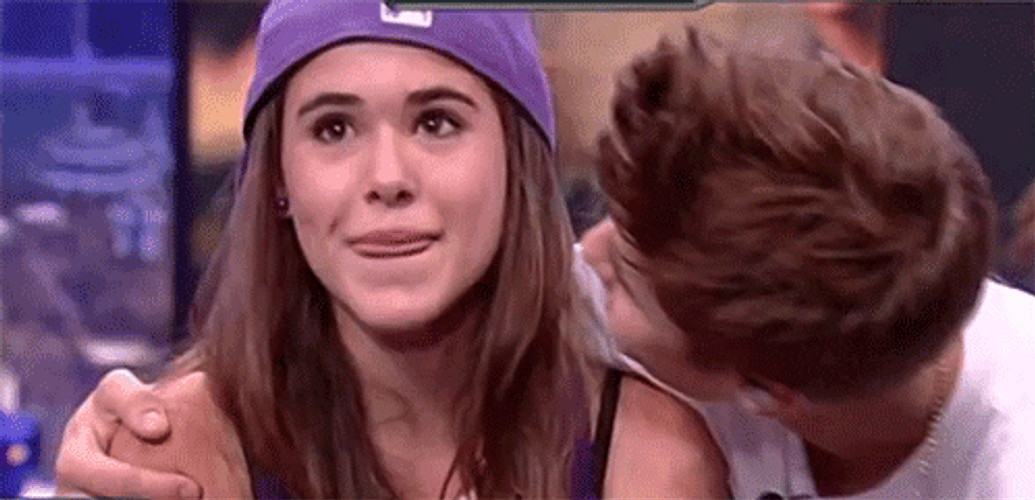 Sweet Love Justin Bieber Kiss Fan GIF