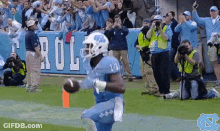 Tar Heels Football Player Kneel Then Stand GIF