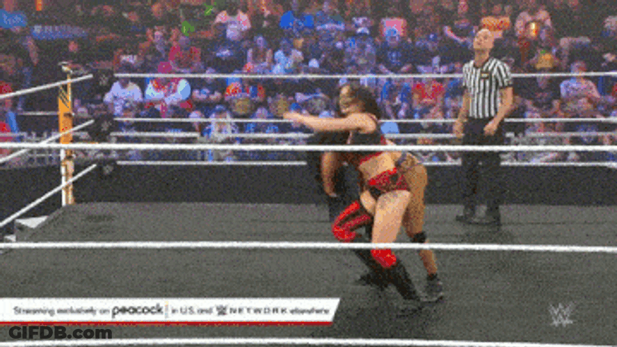 Tatum Paxley Psycho Trap GIF