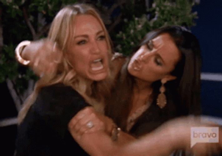 Taylor Armstrong Pointing GIF