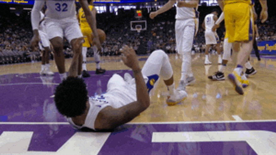Teamwork Makes The Dream Work Jordan Clarkson GIF