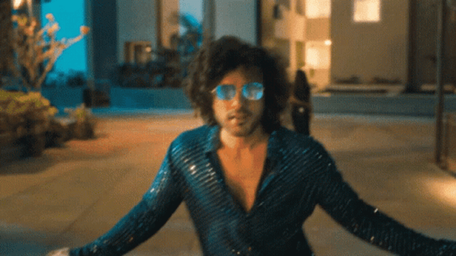 Telugu Actor Siddhu Jonnalagadda Dancing GIF