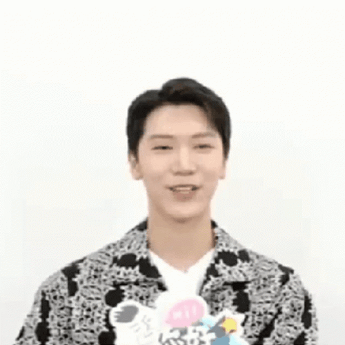 Ten Wayv Loading Face GIF