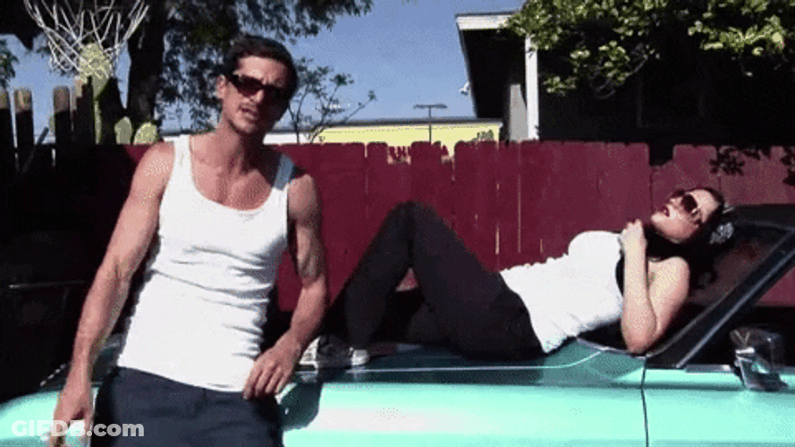 Thats Me Simon Cracker Couple GIF