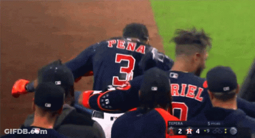 The Number 3 Is On The Back Of The Jersey GIF