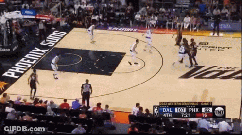 The Phoenix Suns Are Playing The Dallas Mavericks GIF