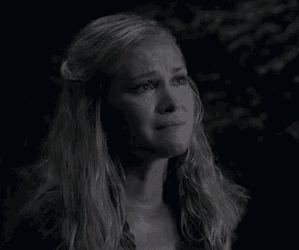 The100 Clarke GIF