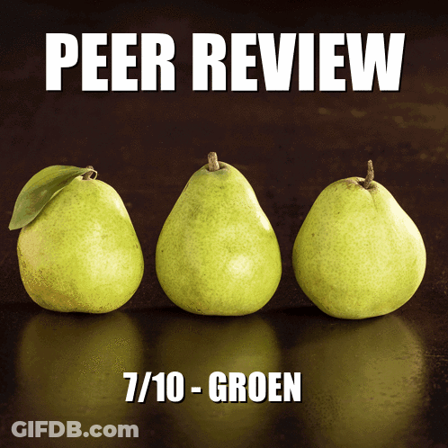 Three Green Pears Peer Review 7/10 Groen GIF