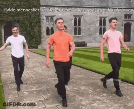 Three Men Are Walking Down A Sidewalk In Front Of A Building With A Caption That Says Hvide Mennesker GIF