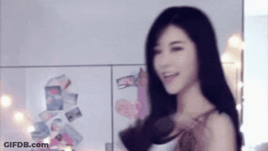 Tifa GIF