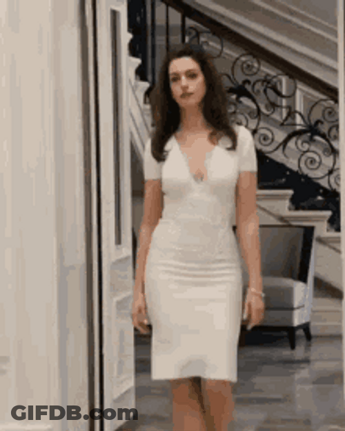 Tight Dress Anne Hathaway Model Walk GIF
