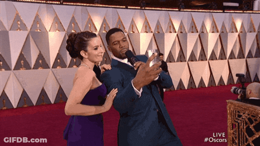Tina Fey Selfie Picture Oscar Awards GIF