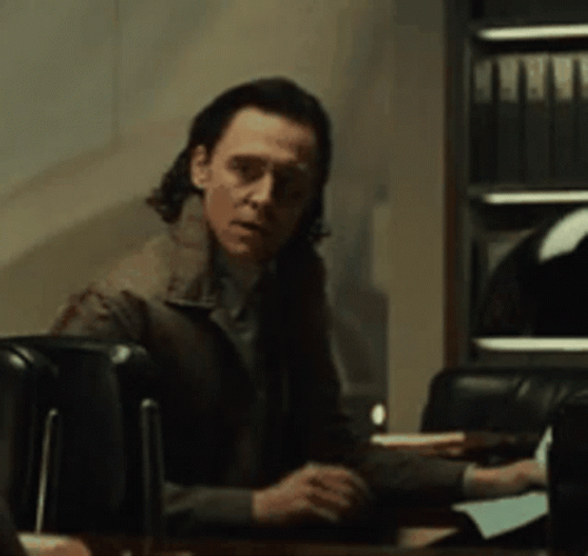 Tom Hiddleston Shhhh GIF