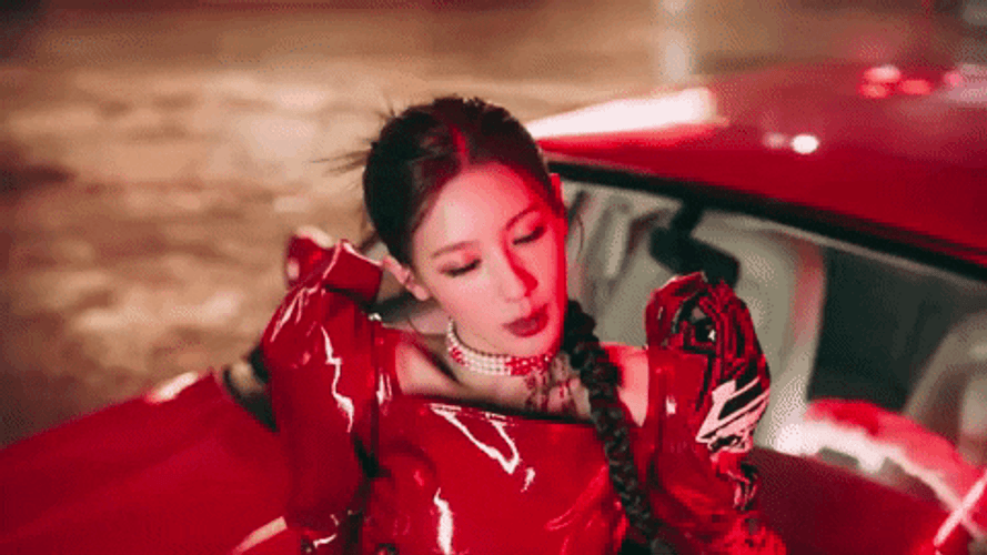 Tomboy Gidle Miyeon Red Car GIF