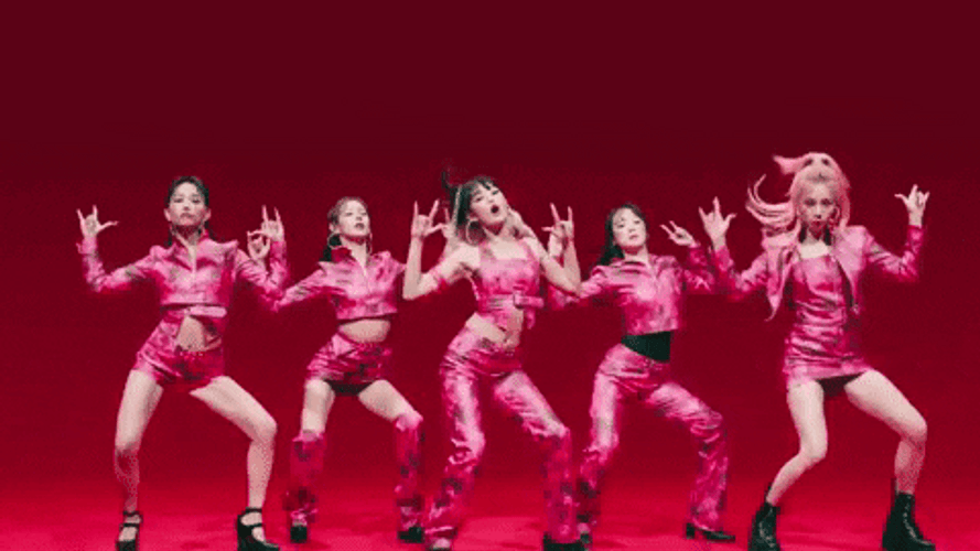 Tomboy KPop Group Dance Gidle GIF
