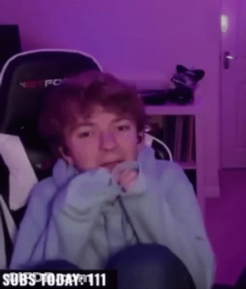 Tommyinnit GIF