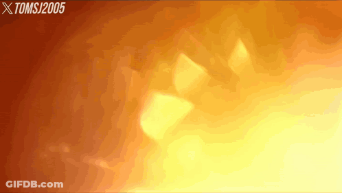 Tomsj 2005 Is Written On The Bottom Right Of A Screen GIF