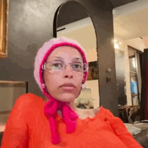 Toxiqueney Mannequinney GIF