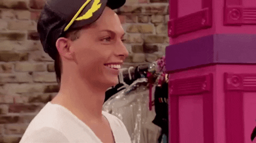 Tranny Surprise No Make Up Queen Shock GIF