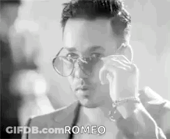 Troll Face Saying Vai Toma No Cu Solka GIF