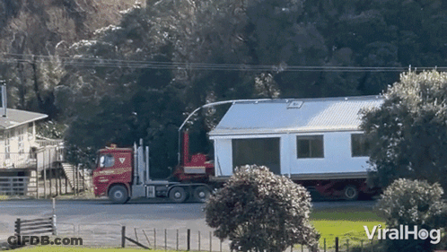 Truck Carrying House Trailer Saying Viralhog GIF