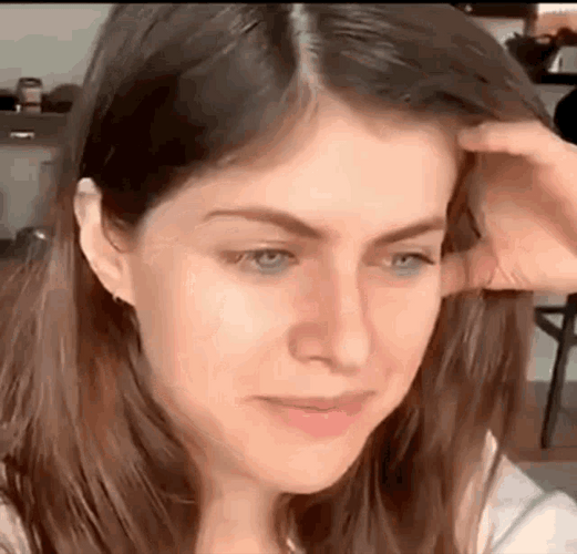 True Detective Alexandra Daddario Lisa Tragnetti Smile GIF