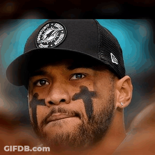 Tua Eye Wink Loop GIF
