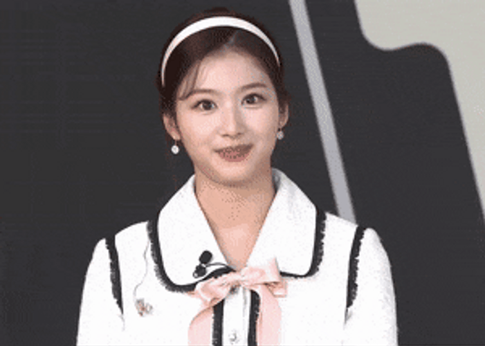 Twice Member Sana Cute Wave GIF