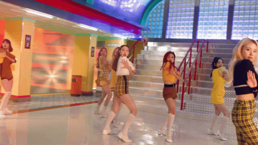 Twice Nayeon Eyes Wide Shut GIF