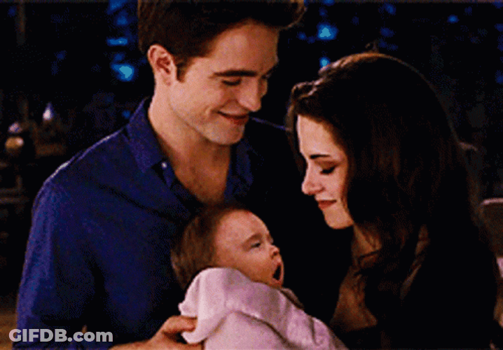 Twilight Edward And Bella With Renesmee GIF