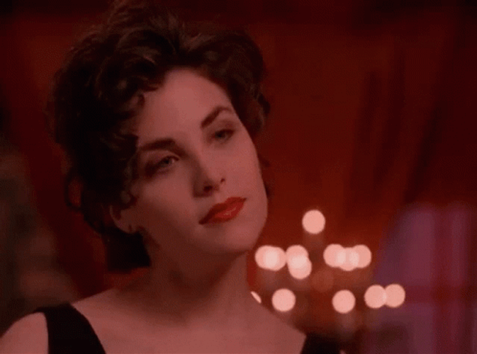 Twin Peaks Sherilyn Fenn Audrey Horne GIF