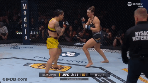 Two Women Fighting In Boxing Ring Score 2:11 GIF