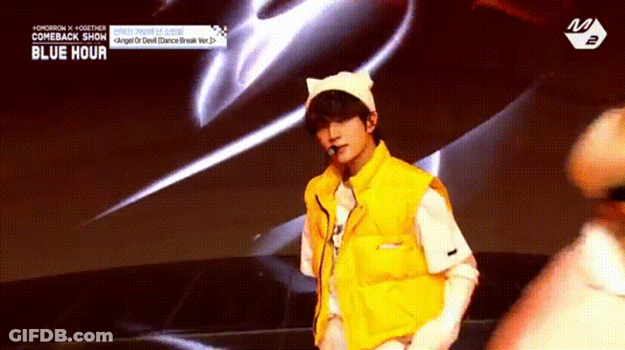 TXT Yeonjun Changing Clothes GIF