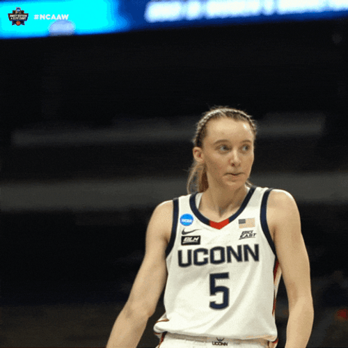 Uconn Paige Bueckers Applause GIF