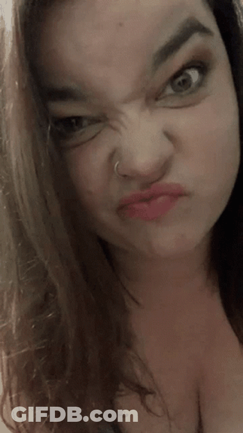 Ugly Look Lady Nope Dont Like That GIF