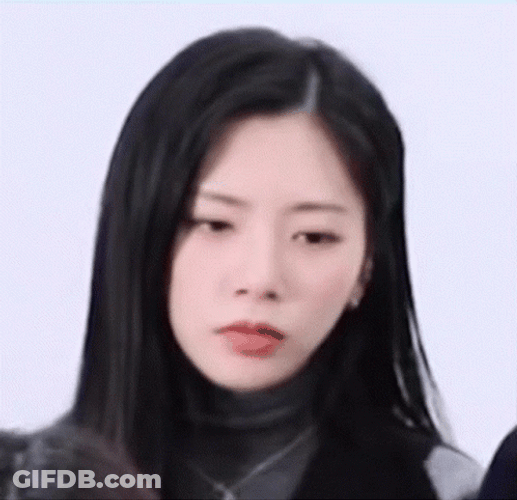 Unimpressed Minji Jiu Dreamcatcher GIF