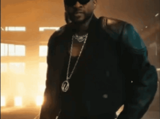 Usher With Ji Chang-Wook GIF